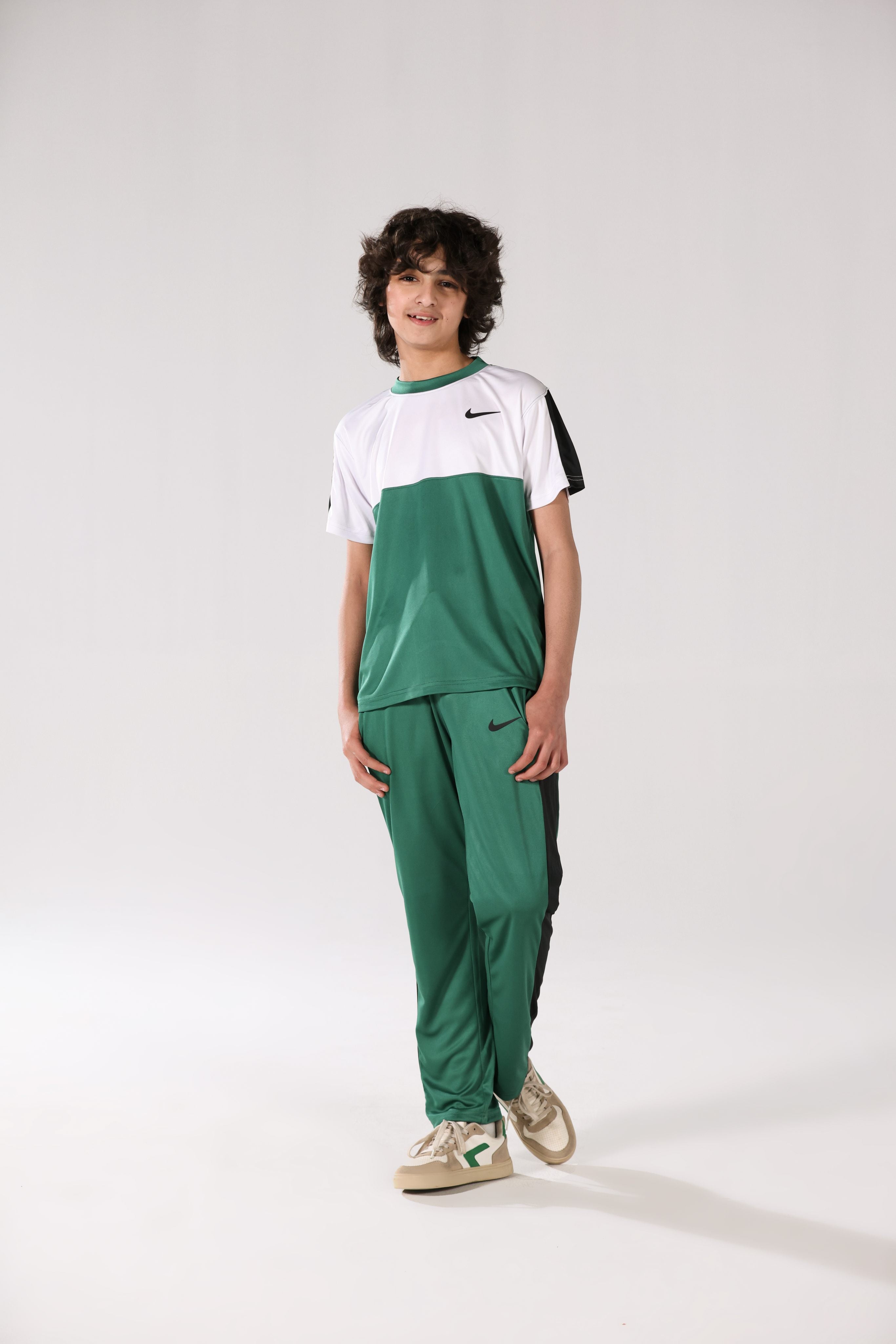 Play Mode On – White/Green